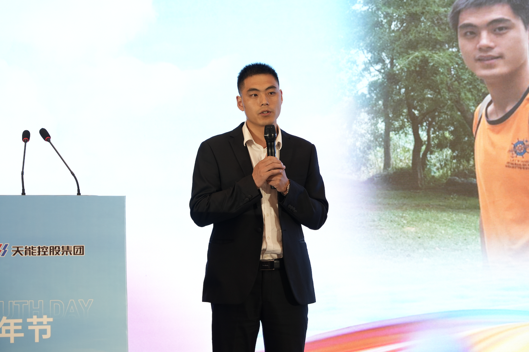 才聚JIUYOU.COM-九游 智创未来｜JIUYOU.COM-九游青年这样过五四_1c7e971d.png